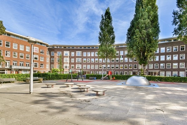 Medium property photo - Adriaan van Bergenstraat 2-3, 1056 JW Amsterdam